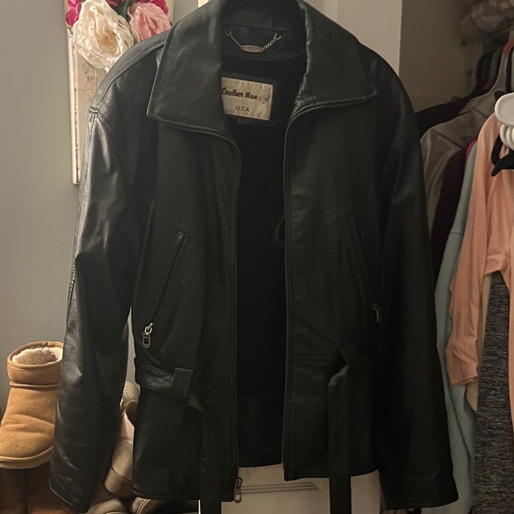 LeatherMan Vintage Women’s Black Leather Jacket Made in USA 🇺🇸